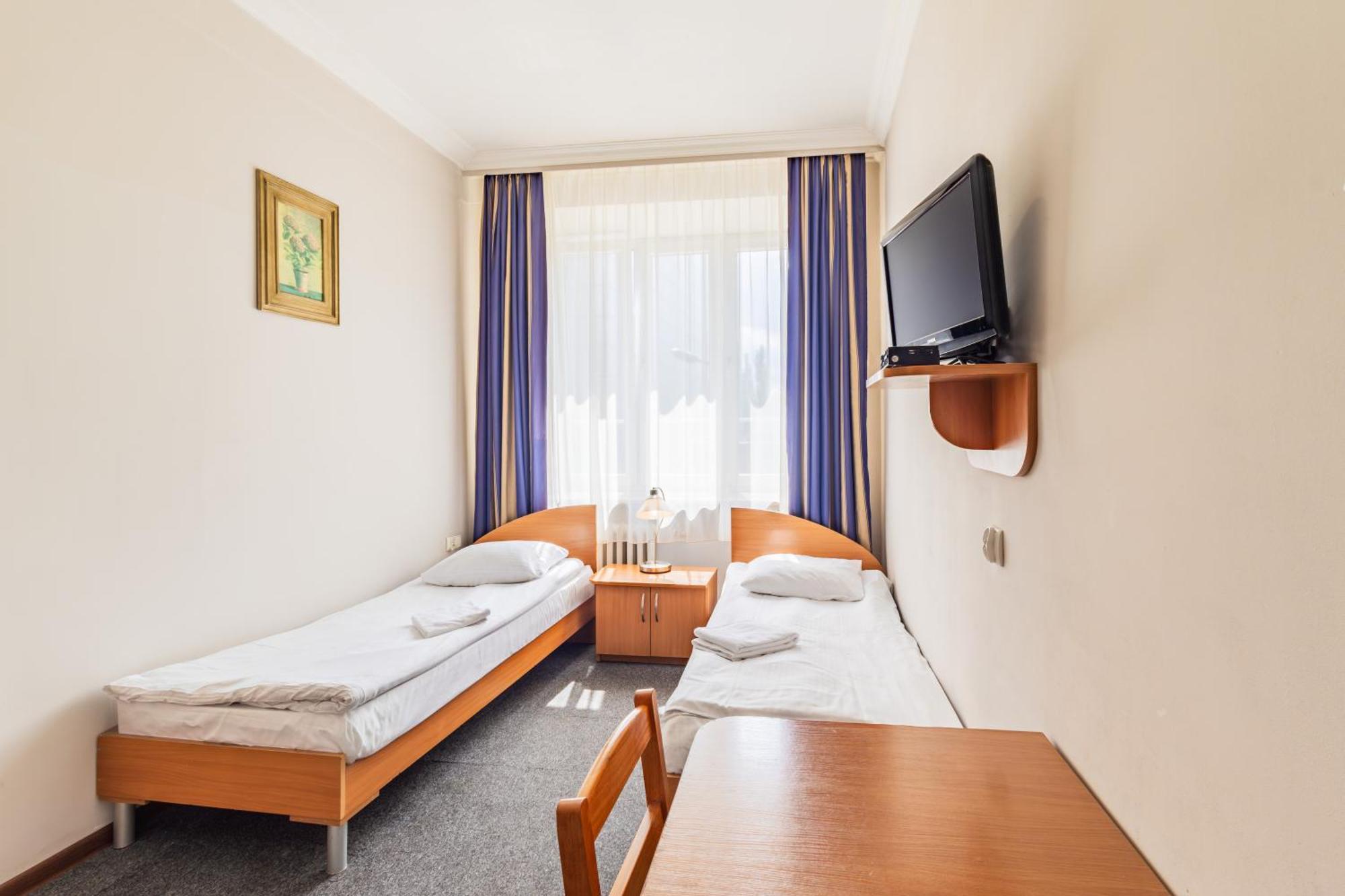 Noclegi Stadion Bed & Breakfast Warsaw Exterior photo