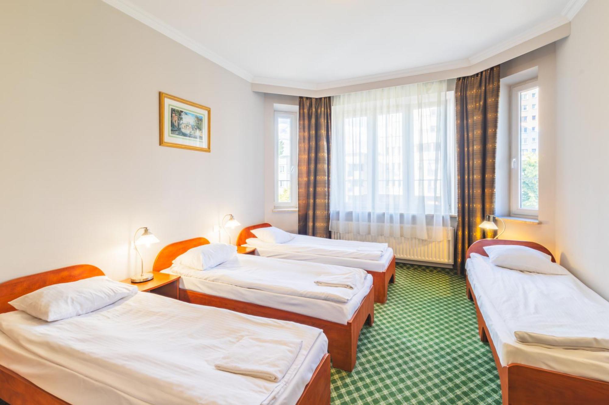 Noclegi Stadion Bed & Breakfast Warsaw Exterior photo